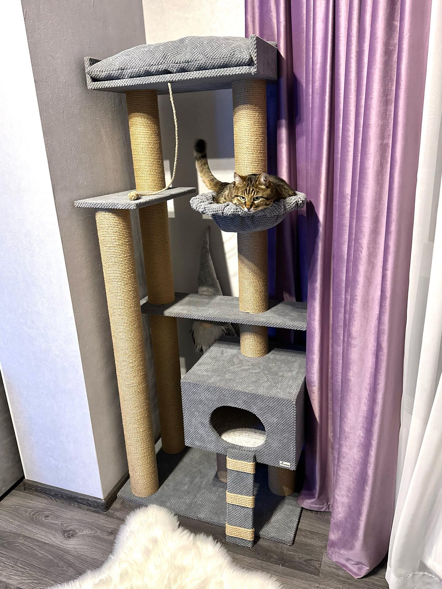 Zestaw zabawowy "Charlie" dla dużych kotów, z domkiem, z hamakiem, do budy, juta, 175*80*50cm - obrazek 3