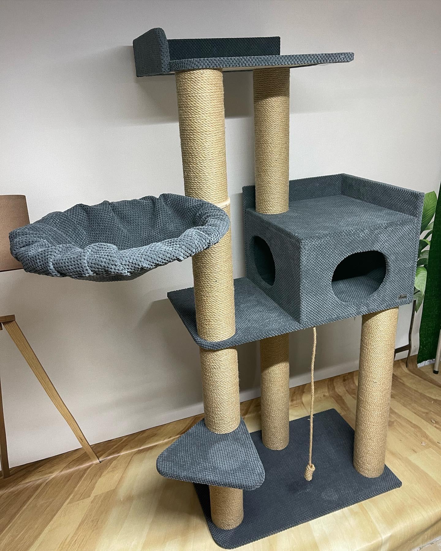 Duży kompleks pazurów dla kota "Elbrus" z dużym legowiskiem, domkiem, hamakiem, do budy, 175*80*50cm - obrazek 4