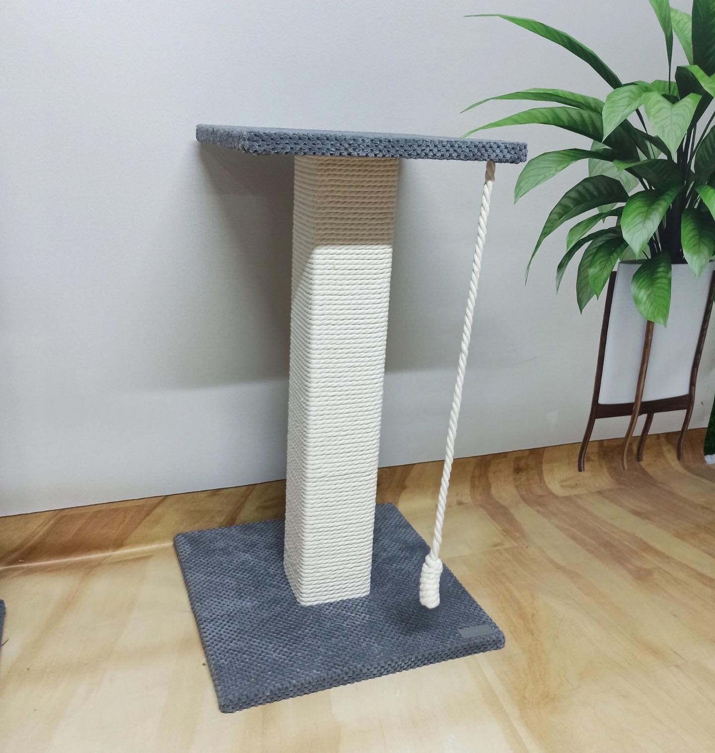 Pazur "Bonja" z kwadratowym słupkiem, wiertło do pazurów z legowiskiem dla kota, wykonane z białej liny, 65/80/100 cm - obrazek 2