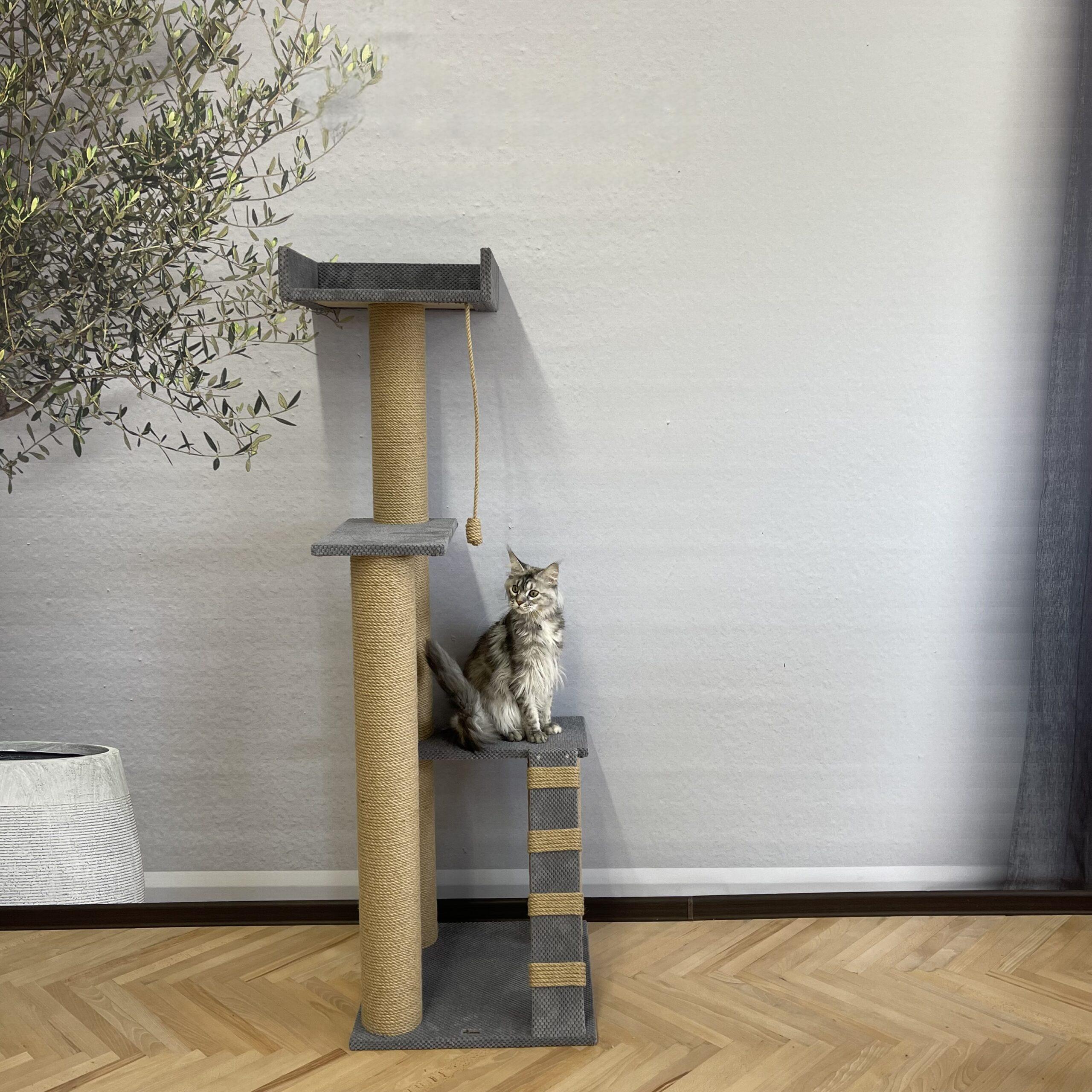 Trzypiętrowy kompleks zabaw dla kotów z półkami i legowiskiem, 165*55*55 cm