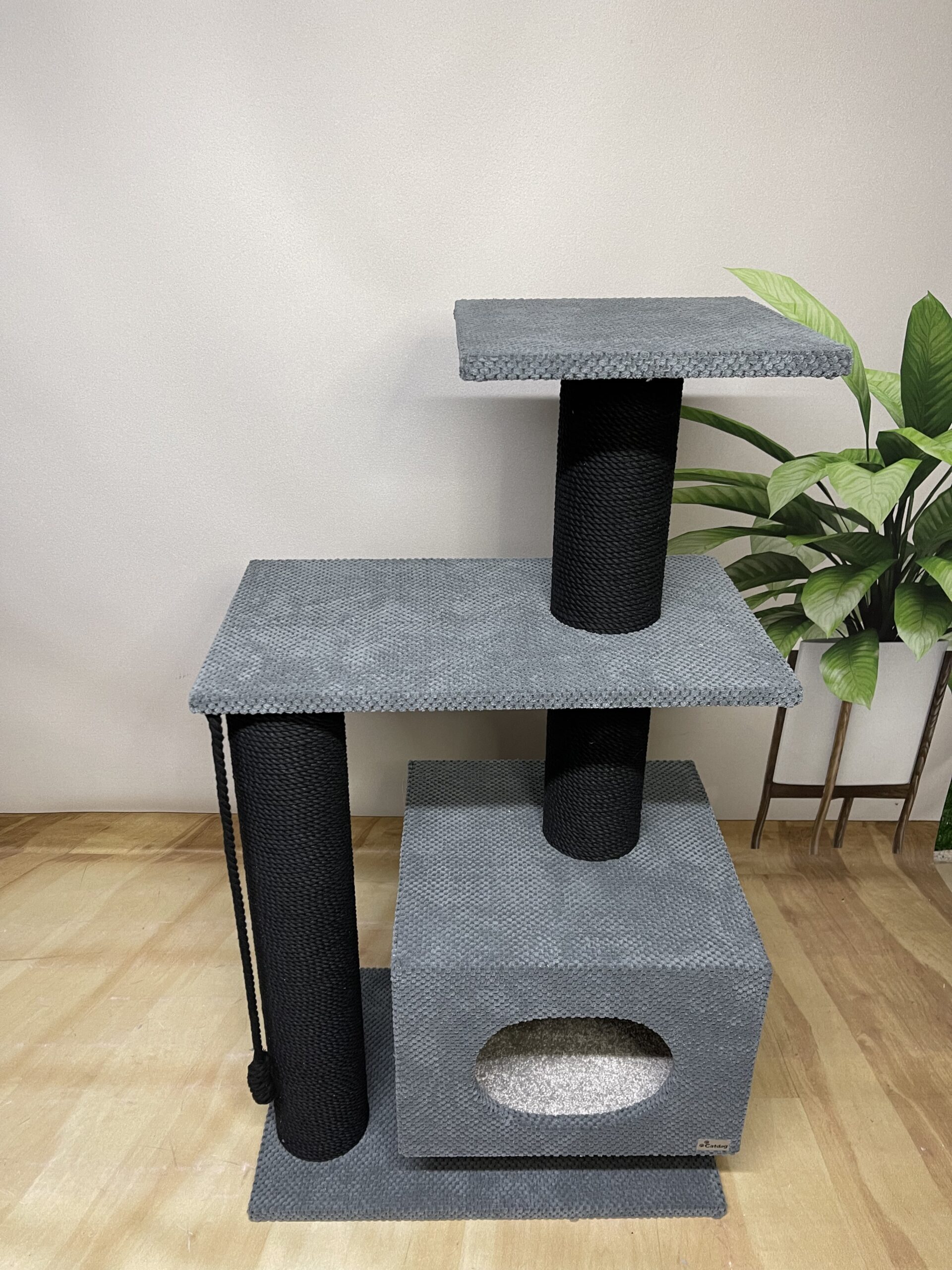 Zestaw do zabawy z pazurami i domkiem "Mriya105", wiertarka do pazurów, wykonana z czarnej liny 105*60*40cm - obrazek 2